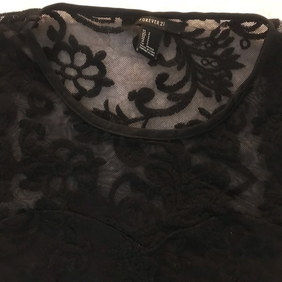 Forever 21 Crop Top - Picture 2 of 3